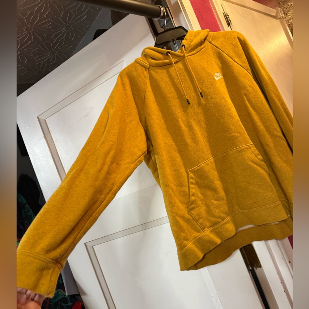 Nike Women’s Mustard Hoodie - Picture 7 of 7